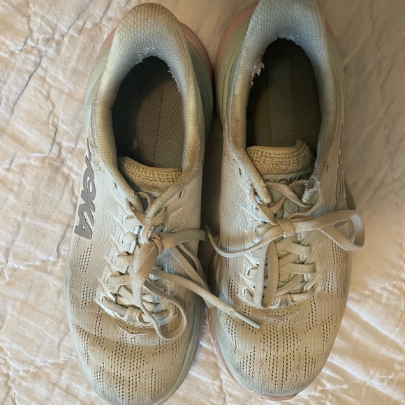 Hoka Shoes - Hoka mach 4 size 7